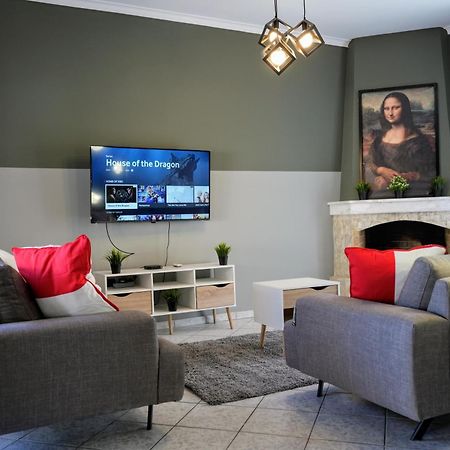 דירות Modern Athenian Penthouse מראה חיצוני תמונה